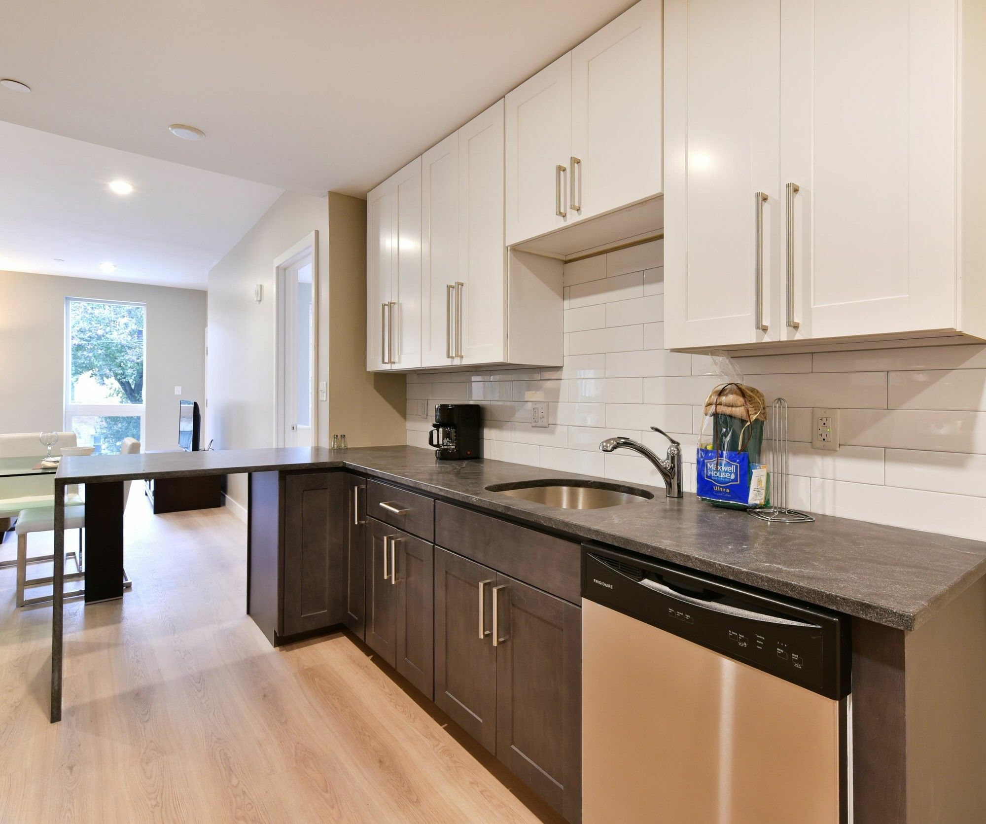 ברוקלין Global Luxury Suites At Longwood מראה חיצוני תמונה