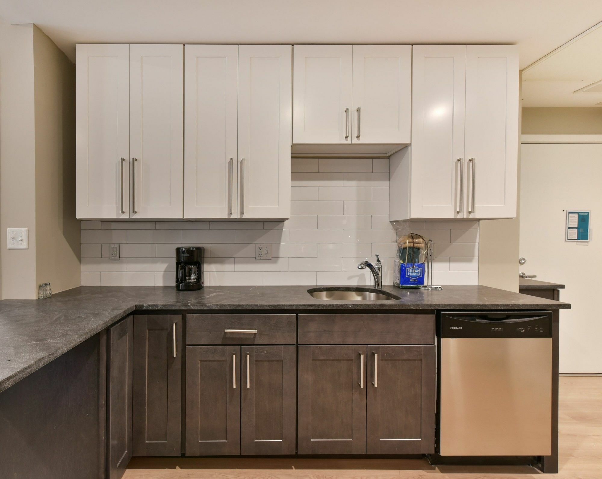 ברוקלין Global Luxury Suites At Longwood מראה חיצוני תמונה