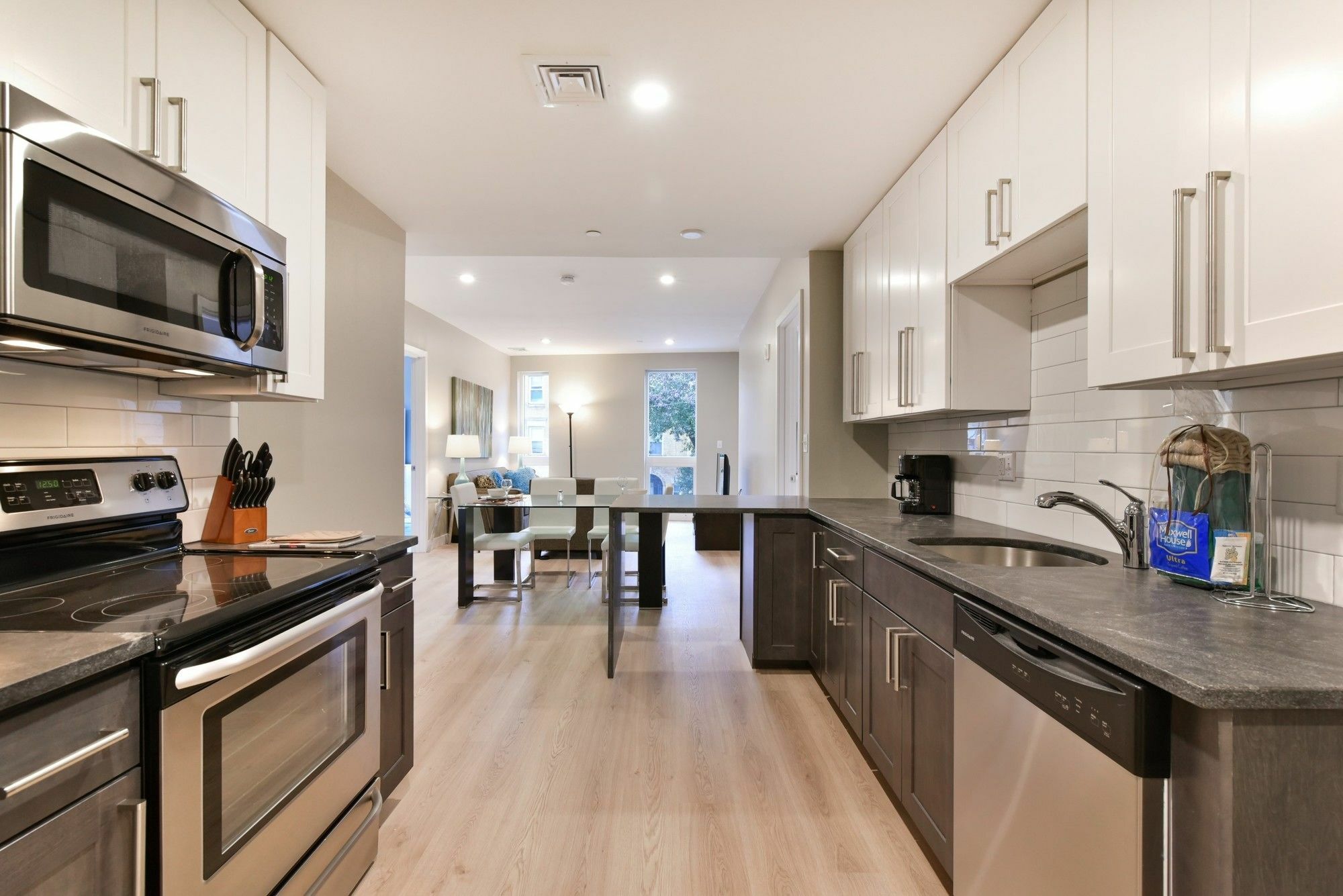 ברוקלין Global Luxury Suites At Longwood מראה חיצוני תמונה